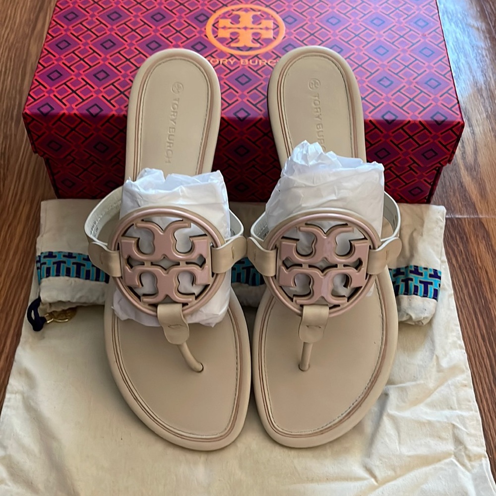 Tory burch Metal Miller Flip Flop sandal  cream ivory/sea shelled pink size 9